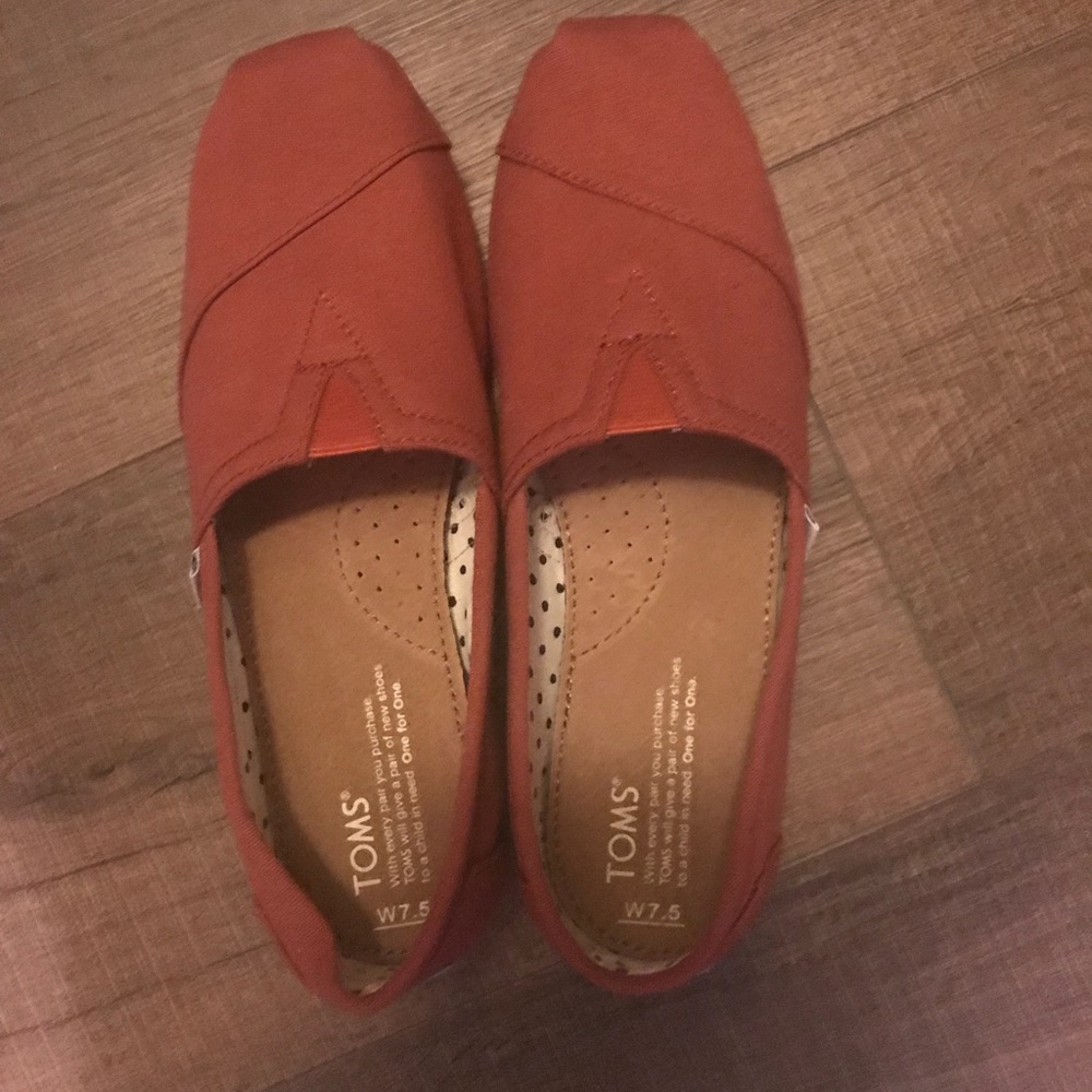Toms! NEW!
